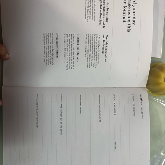 Cloth & Paper Bundle - Mindful Stationery Set with Notepad and Planner - Picture 4 of 5